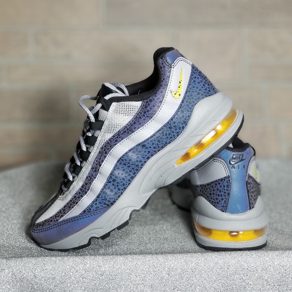 Nike Shoes - 🚨SOLD🚨 Nike Air Max 95